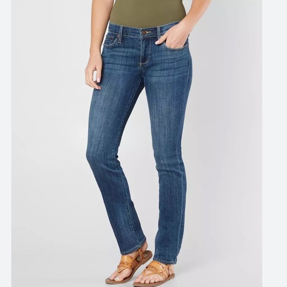 Lucky Brand Sweet ‘N Straight Jeans - Picture 9 of 9